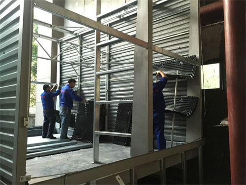 方形冷卻塔在選擇時需要注意哪些問題,方形冷卻塔填料更換視頻